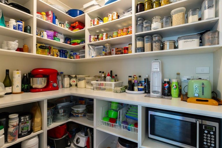 Photo of property in 6a Huia Street, Waikawa, Picton, 7220