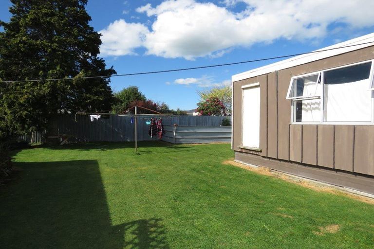 Photo of property in 54 Glengarry Crescent, Glengarry, Invercargill, 9810