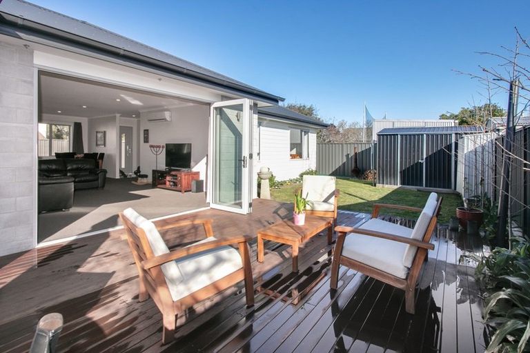 Photo of property in 505c Saint Aubyn Street East, Hastings, 4122