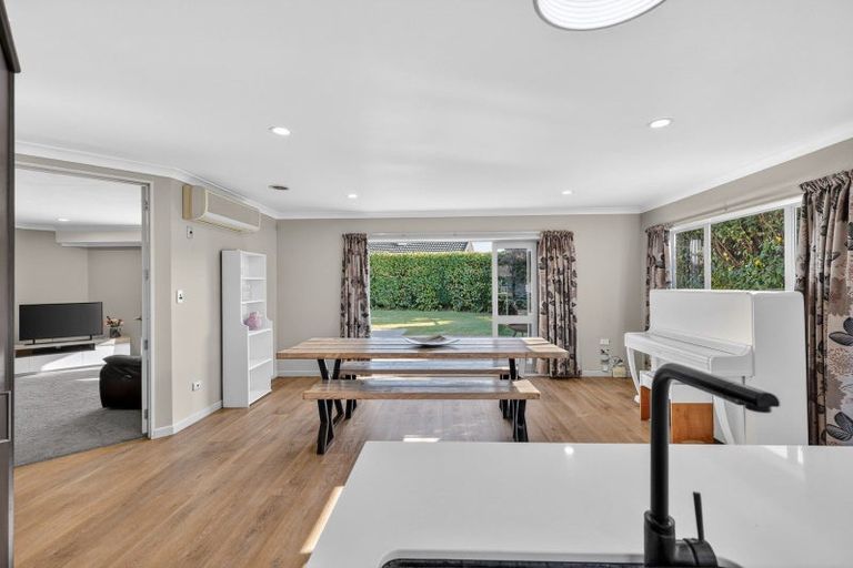 Photo of property in 18 Milbrook Place, Chartwell, Hamilton, 3210