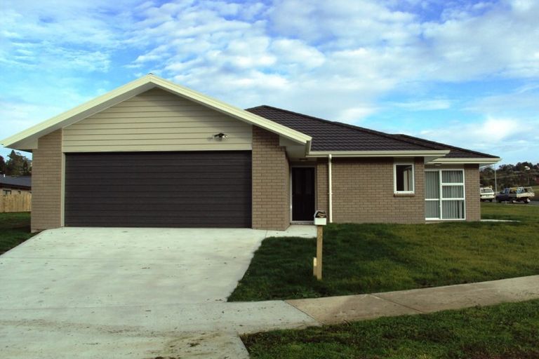 Photo of property in 82 Ridgeway Drive, Te Kamo, Whangarei, 0112