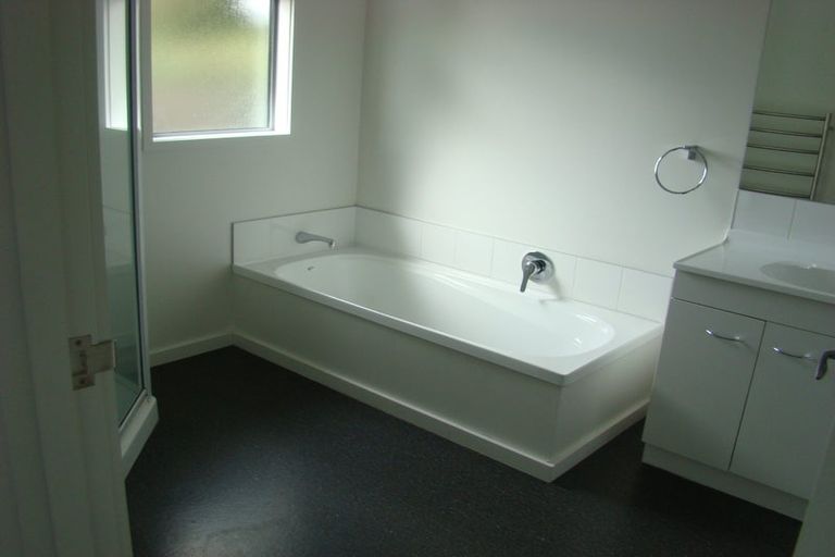 Photo of property in 2/187 Taharepa Road, Tauhara, Taupo, 3330