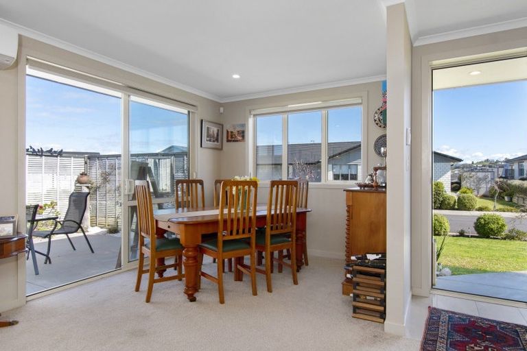 Photo of property in Waterview Estate, 53/4 Greystone Place, Omokoroa, 3114