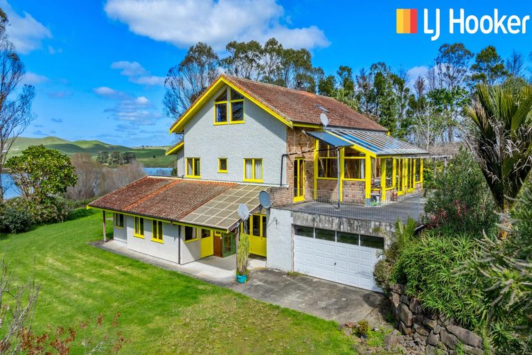 Photo of property in 364 Oneriri Road, Kaiwaka, 0573