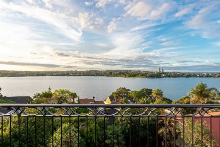 Photo of property in 8/11a Killarney Street, Takapuna, Auckland, 0622