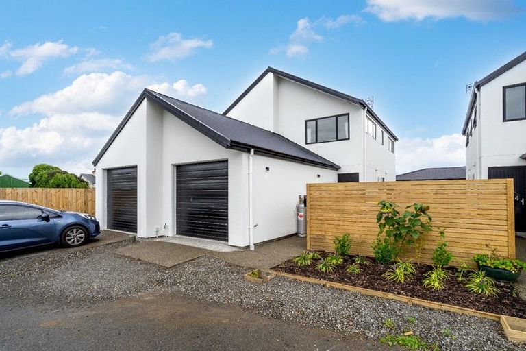 Photo of property in 5/20 Ballinger Place, Carterton, 5713