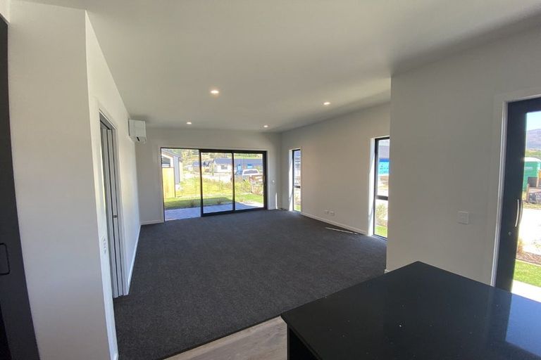 Photo of property in 9 Tussock Way, Cromwell, 9310
