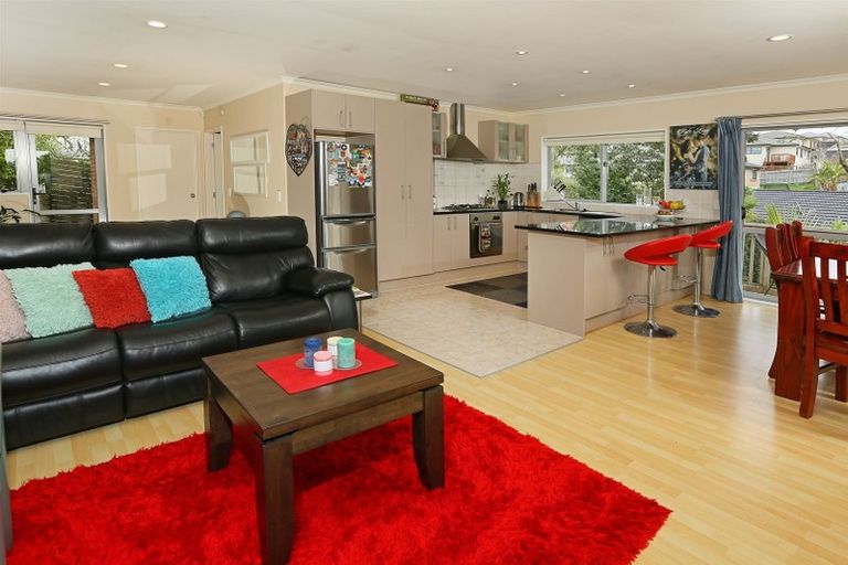Photo of property in 25 Simpson Road, Ranui, Auckland, 0612