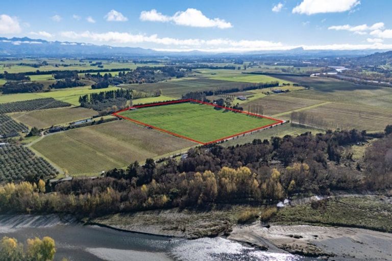 Photo of property in 20 Dakins Road, East Taratahi, Carterton, 5887