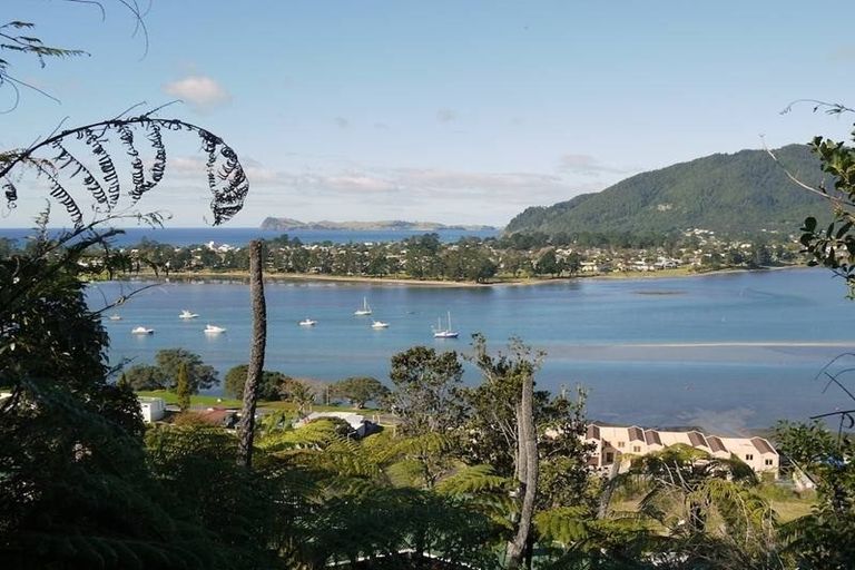 Photo of property in 26 Tairua Heights, Tairua, 3508