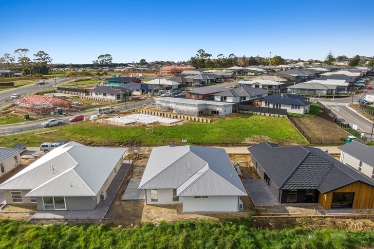 Photo of property in 2c Kauri Lane, Omokoroa, 3114