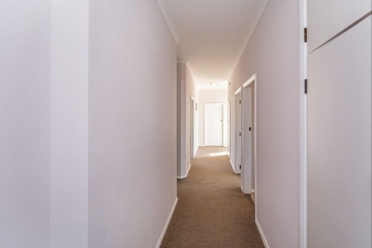 Photo of property in 154a Winchester Street, Levin, 5510