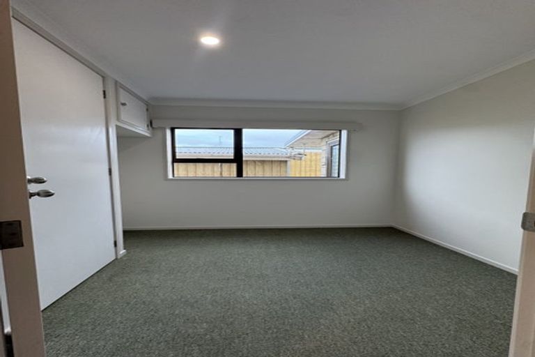 Photo of property in 11 Takanini Road, Takanini, 2112
