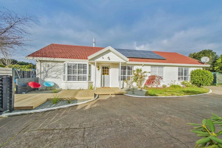 Photo of property in 65 Anglesea Avenue, Parklands, Christchurch, 8083