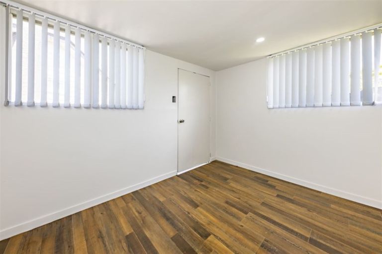 Photo of property in 51 Weymouth Road, Manurewa, Auckland, 2102