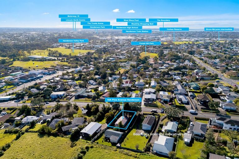 Photo of property in 1/19 Pine Avenue, Henderson, Auckland, 0612