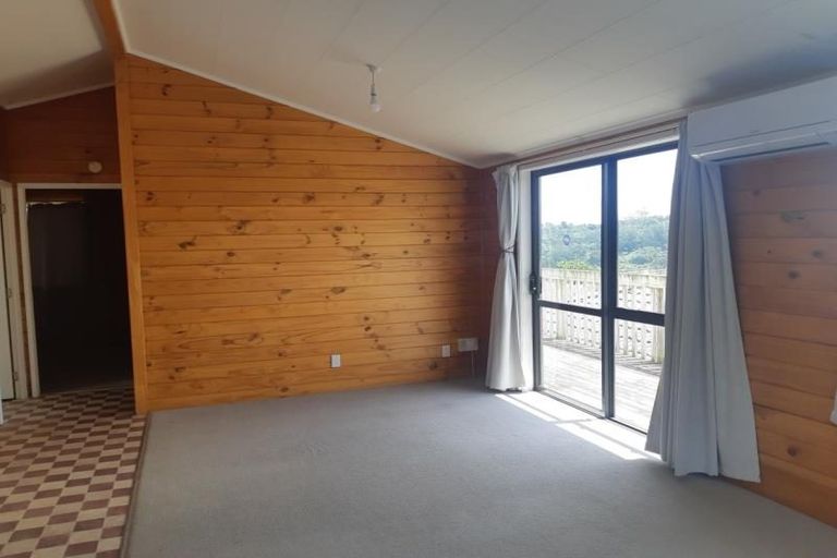 Photo of property in 13 Bayview Road, Bayview, Auckland, 0629