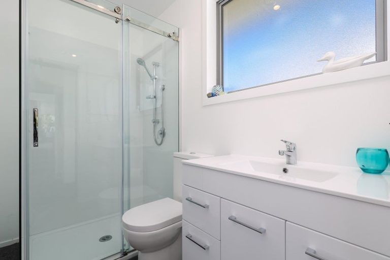 Photo of property in 8 Neale Avenue, Stoke, Nelson, 7011