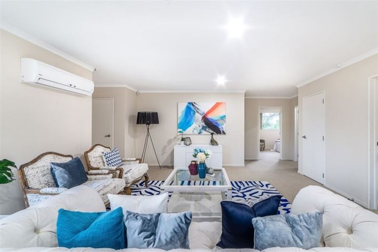 Photo of property in 46b Roick Parade, Glen Eden, Auckland, 0602