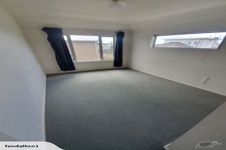 Photo of property in 156 Edgeware Road, Edgeware, Christchurch, 8013