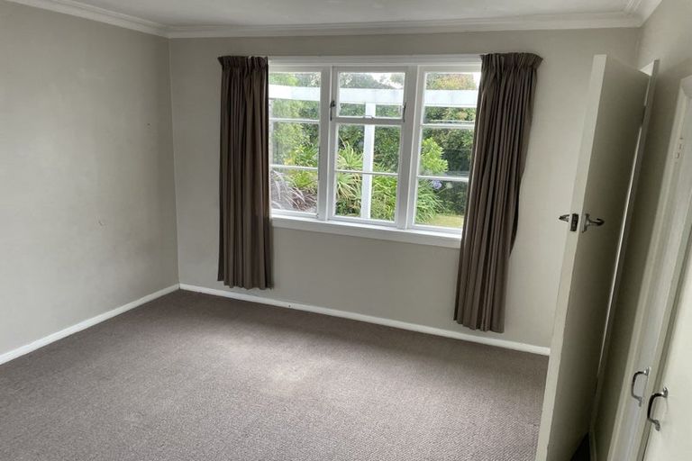 Photo of property in 42 Helston Road, Johnsonville, Wellington, 6037