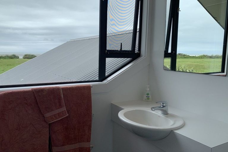 Photo of property in 12 The Strand, Okarito, Whataroa, 7886