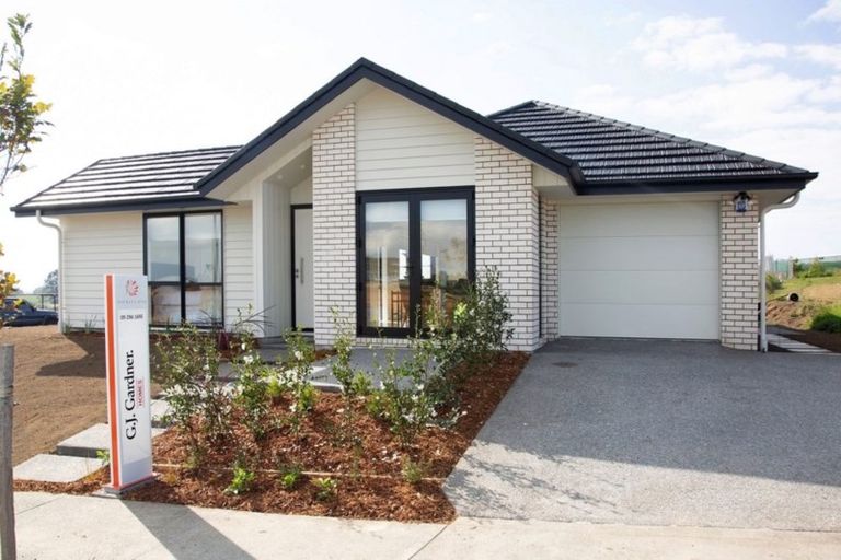 Photo of property in 22 Jonah Lomu Drive, Paerata, Pukekohe, 2124