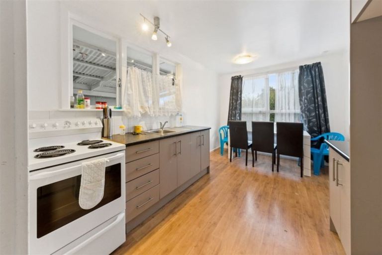 Photo of property in 45 Watts Road, Manurewa, Auckland, 2102