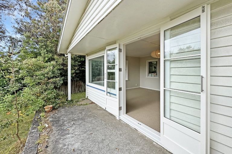 Photo of property in 18 Newry Road, Raumati Beach, Paraparaumu, 5032