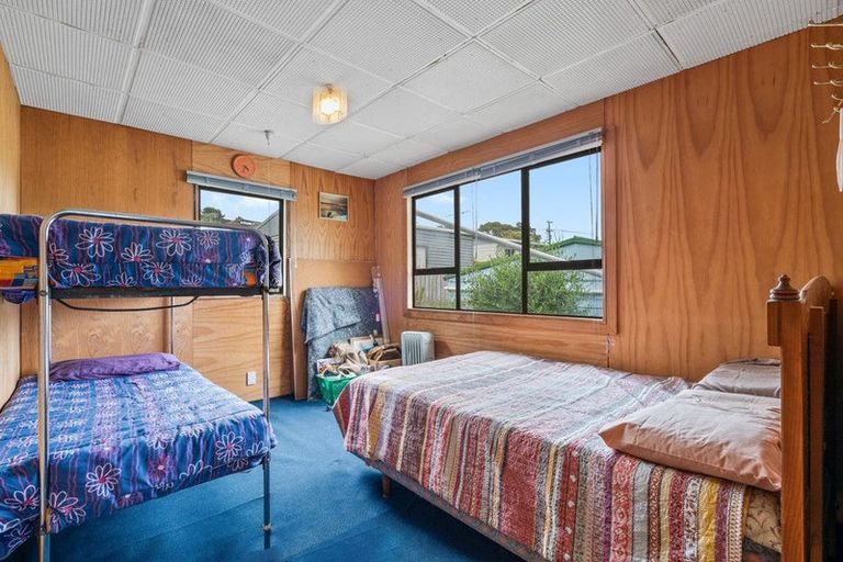 Photo of property in 97 Bays Road, Orere Point, Papakura, 2585