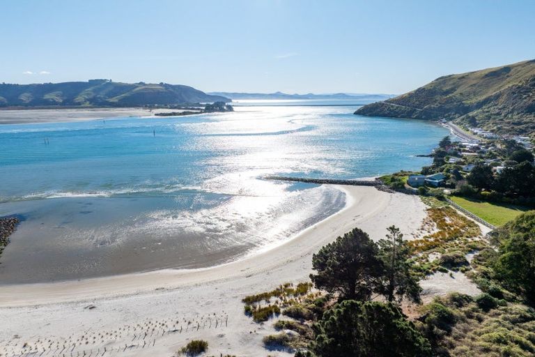 Photo of property in 932 Harington Point Road, Harington Point, Dunedin, 9077