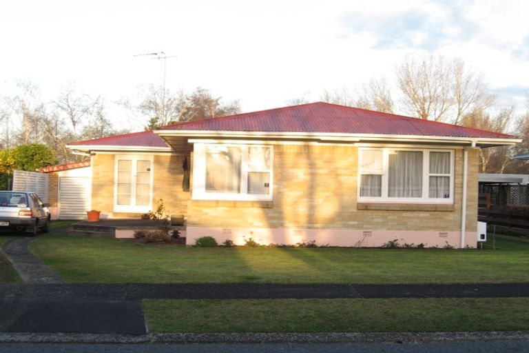 Photo of property in 6 Willow Road, Hillcrest, Hamilton, 3216