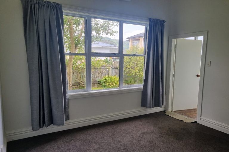Photo of property in 15 Wai-iti Crescent, Woburn, Lower Hutt, 5010