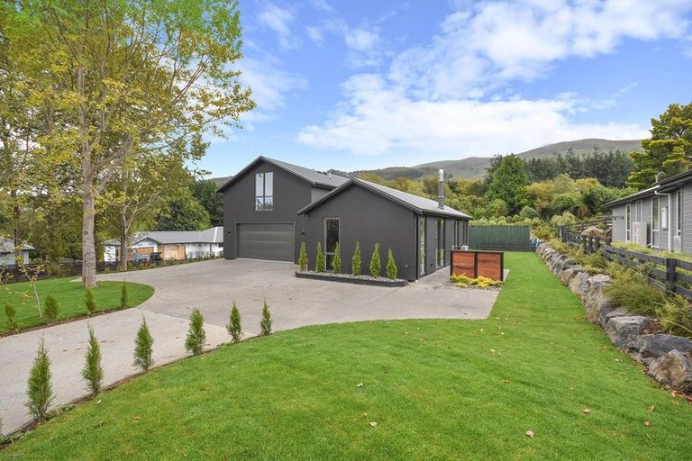 Photo of property in 10 Redwoods Lane, Helensburgh, Dunedin, 9010