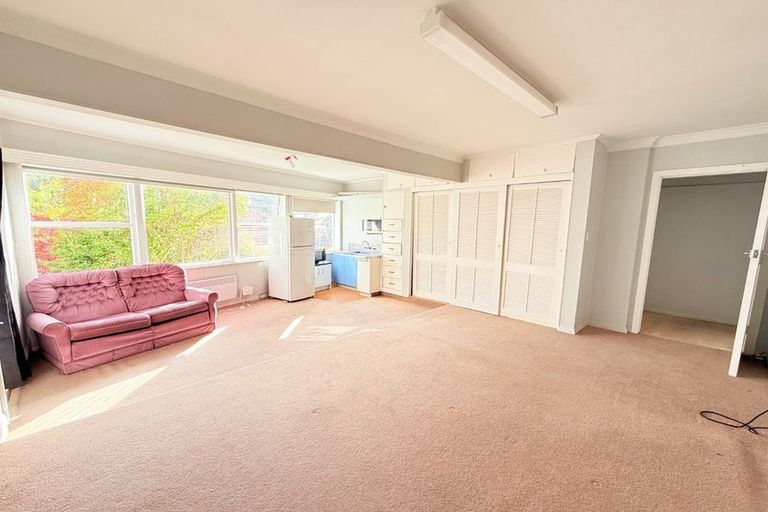 Photo of property in 5 Waiteata Road, Kelburn, Wellington, 6012