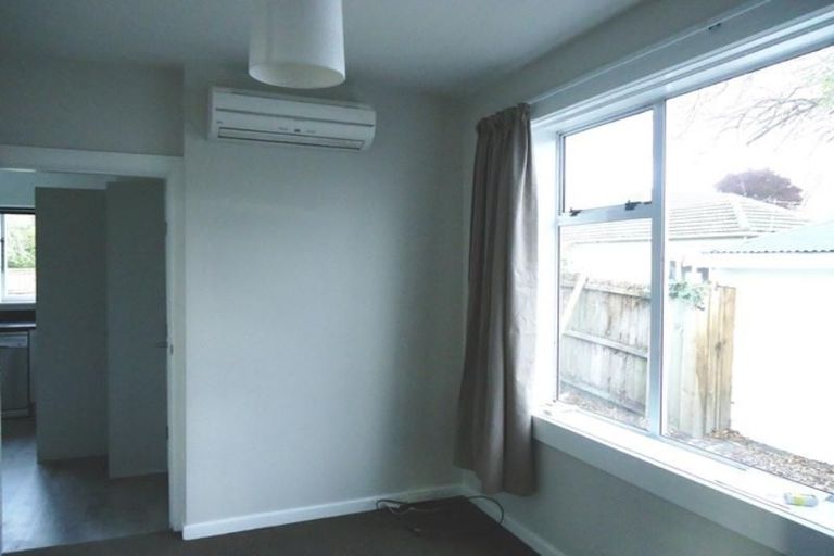 Photo of property in 61 Kirkwood Avenue, Upper Riccarton, Christchurch, 8041