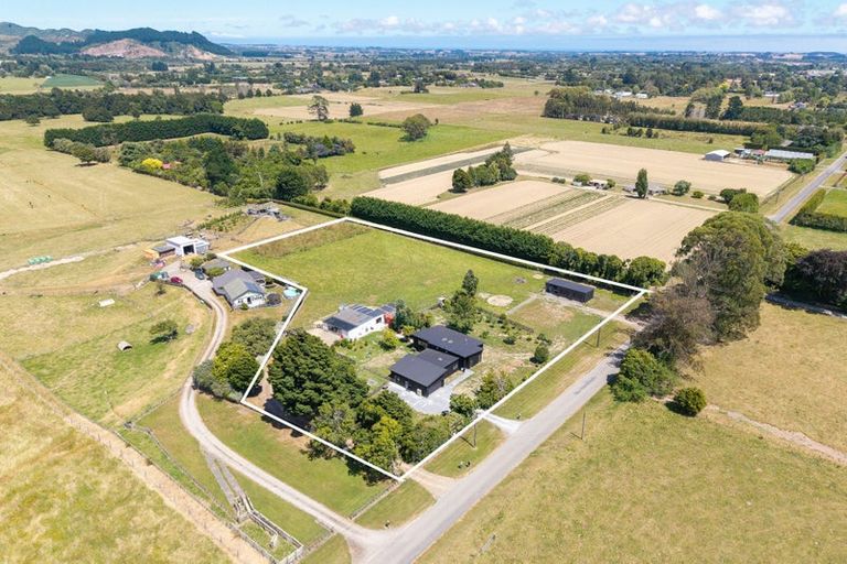 Photo of property in 324 Kimberley Road, Levin, 5571