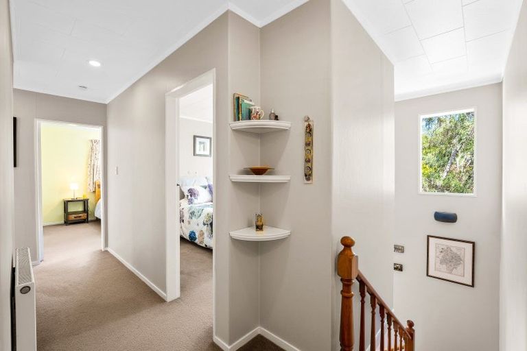 Photo of property in 1a Gloucester Street, Silverstream, Upper Hutt, 5019