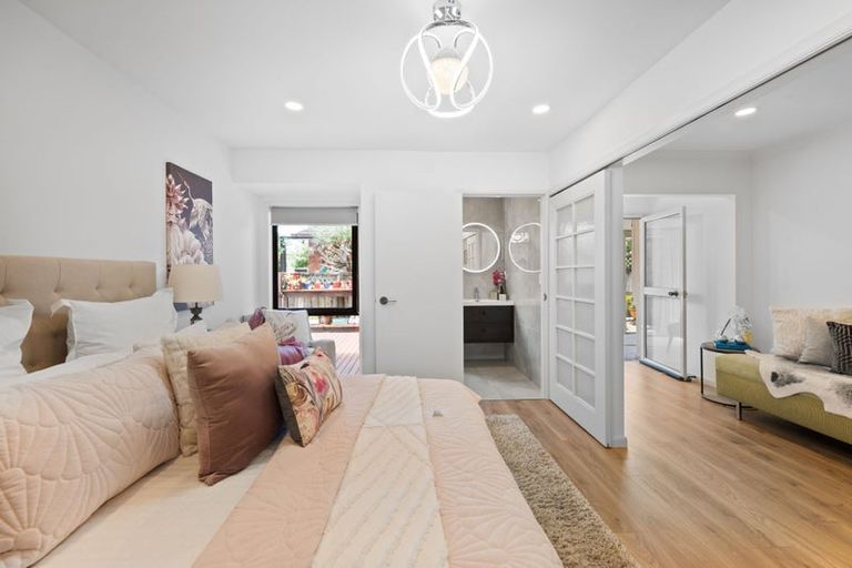 Photo of property in 216 Whitford Road, Shamrock Park, Auckland, 2016