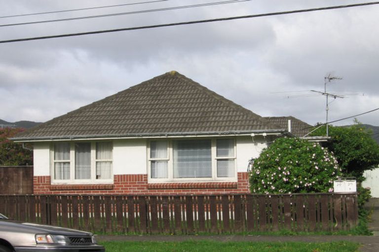 Photo of property in 20-20a Cottle Street, Avalon, Lower Hutt, 5011