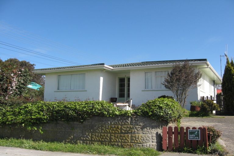 Photo of property in 3 Jackson Street, College Estate, Whanganui, 4500