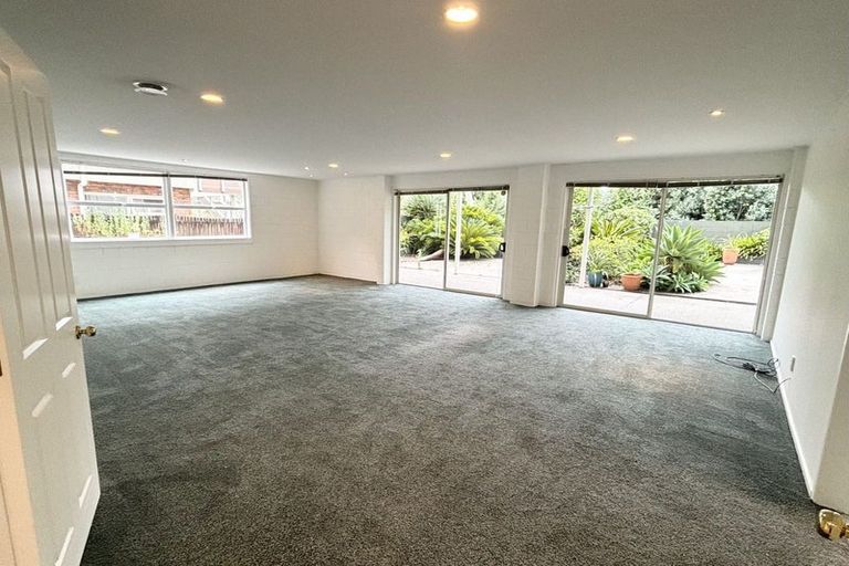 Photo of property in 57 Omana Road, Papatoetoe, Auckland, 2025