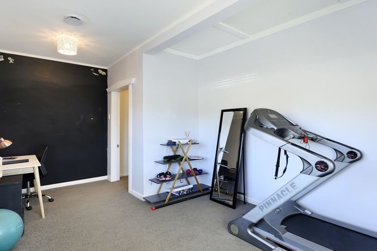 Photo of property in 180 Saint Vincent Street, Toi Toi, Nelson, 7010