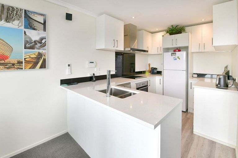 Photo of property in 31 Alverna View, Gulf Harbour, Whangaparaoa, 0930