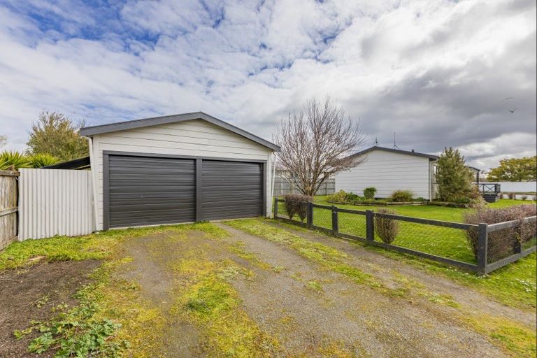 Photo of property in 14 Svenson Road, Waipukurau, 4200