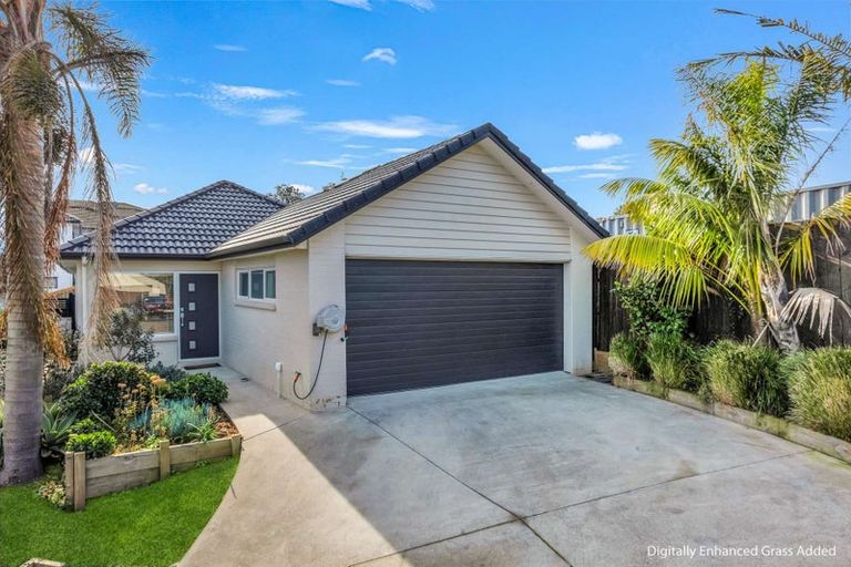 Photo of property in 32 Keepers Drive, Gulf Harbour, Whangaparaoa, 0930