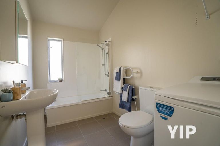 Photo of property in 63 Sheridan Terrace, Johnsonville, Wellington, 6037