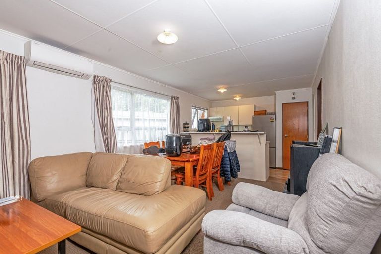 Photo of property in 140b High Street, Bulls, 4818