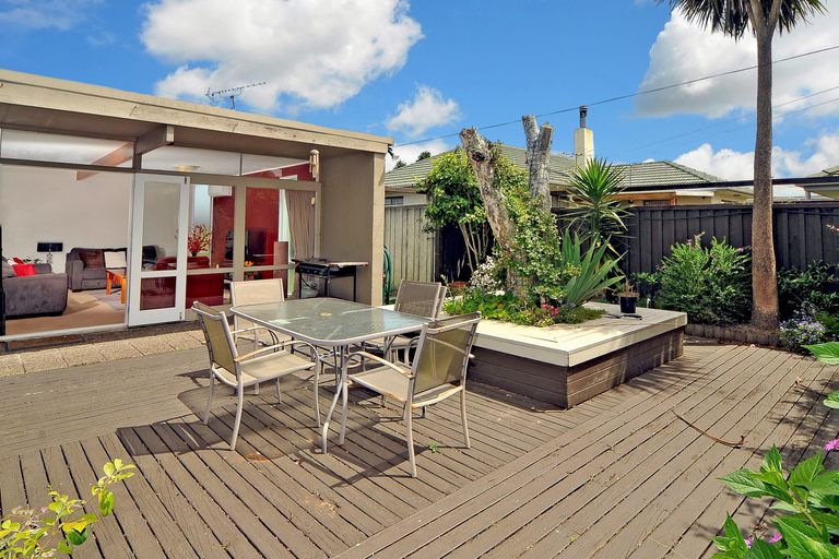 Photo of property in 1/55 Willis Road, Papakura, 2110