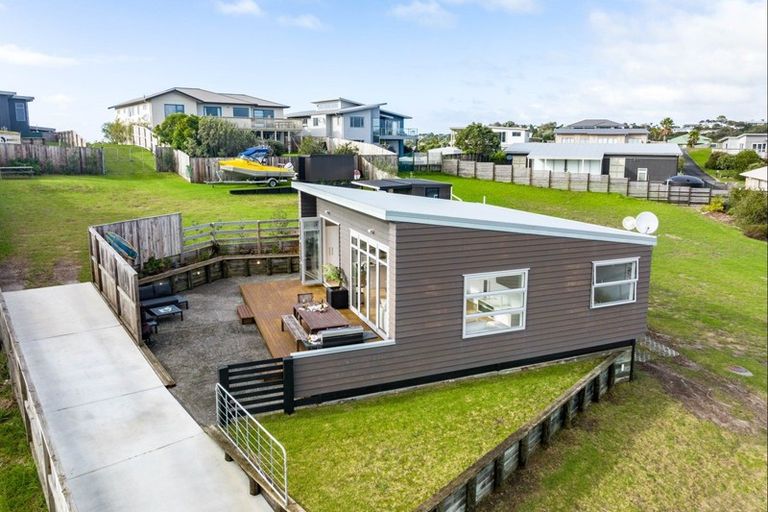 Photo of property in 37 Driftwood Place, Mangawhai Heads, Mangawhai, 0505